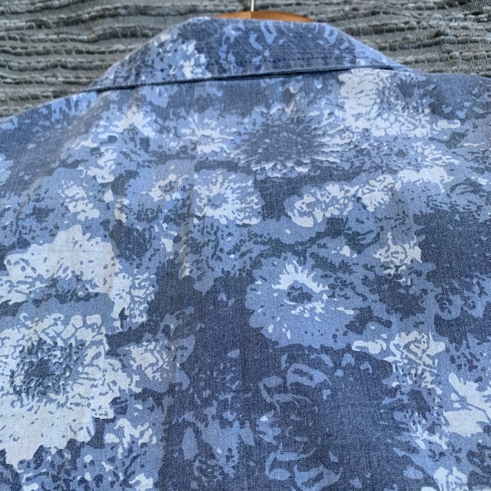 VERDO Long Sleeve casual button down floral print - Picture 12 of 15